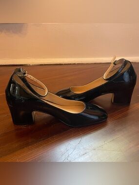 Black Ann Taylor Heels